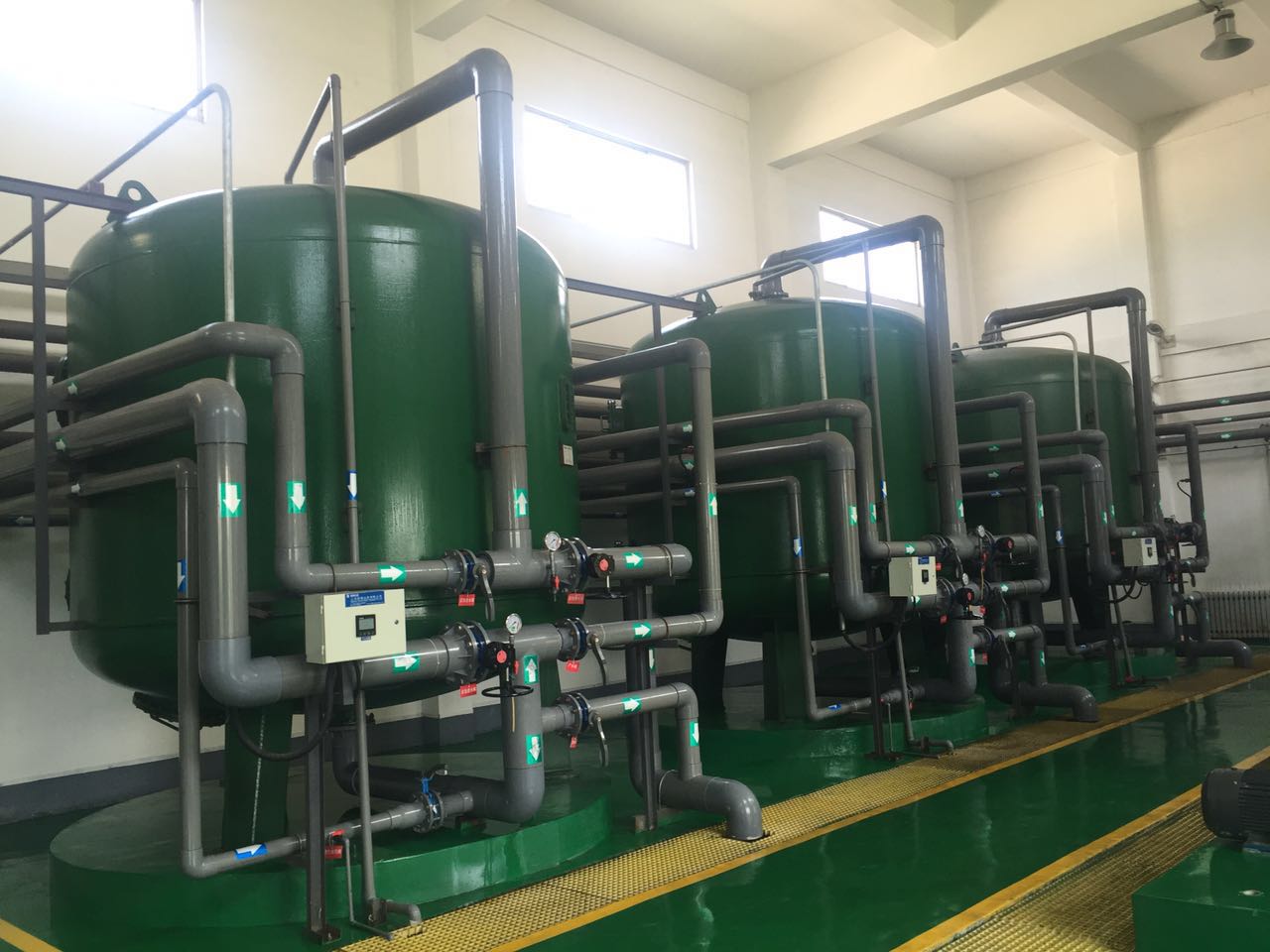 多介質(zhì)過(guò)濾器 多介質(zhì)過(guò)濾器